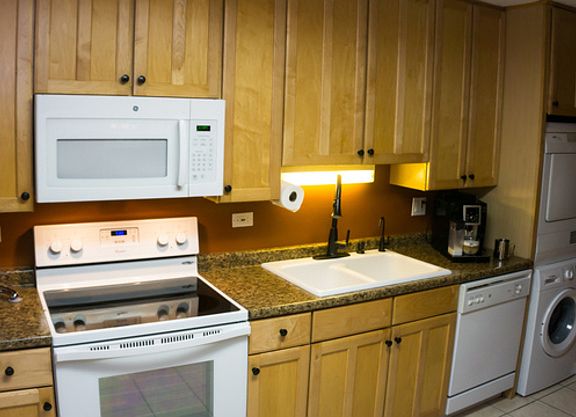 5th image of 920 Beau Dr Unit 101