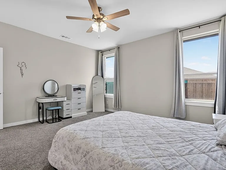 2209 Beaufort Dr — Photo 21