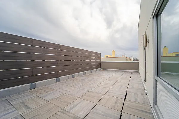 Rented by Modern Spaces | media 17