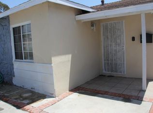 166 E 213th St, Carson, CA 90745