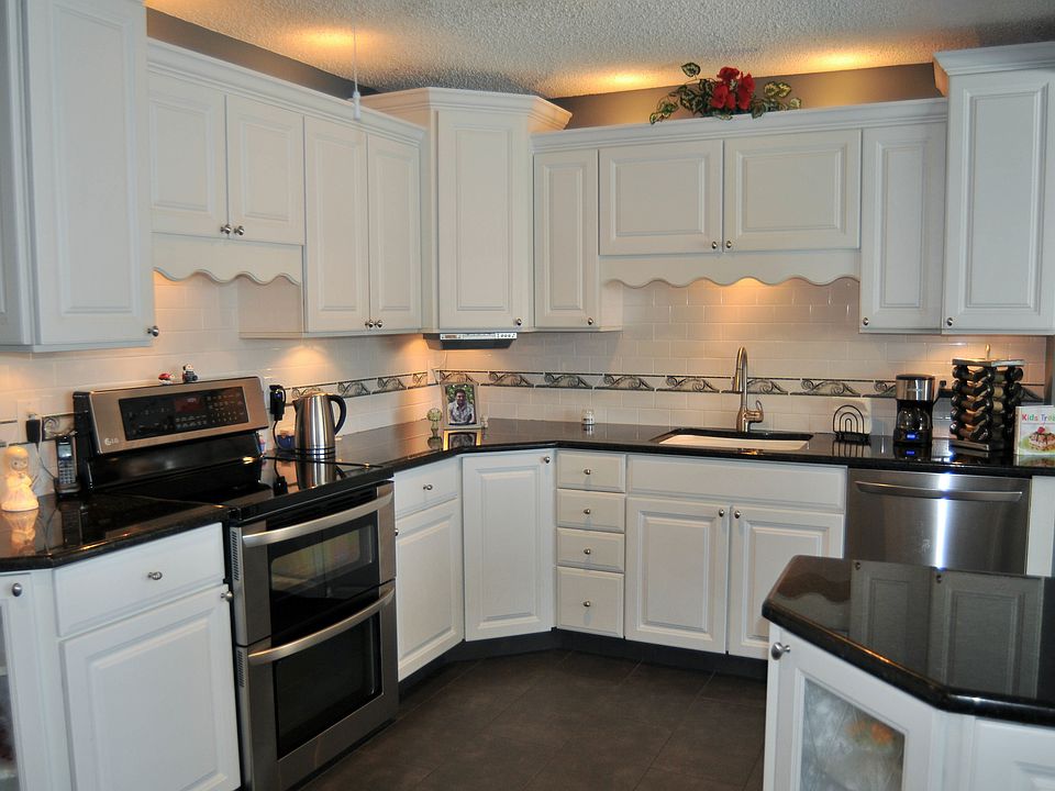 2nd image of 8624 Briar Patch Dr
