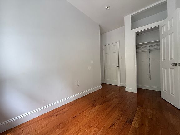 3rd image of 609 W 151st St APT 3