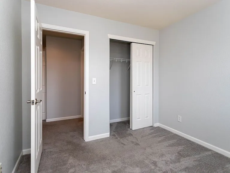 333 E Las Animas St — Photo 26