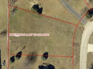 16174 Golf View Rd, New London, MN 56273