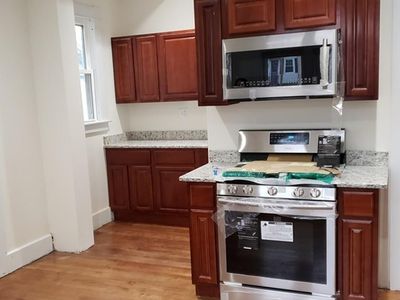 30 Hartwell St, Fitchburg, MA, 01420