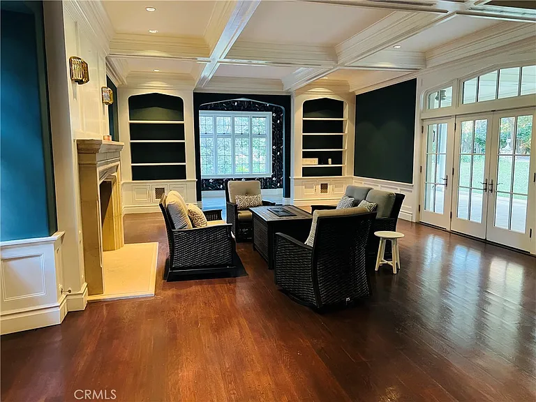 4110 Woodleigh Ln — Photo 11