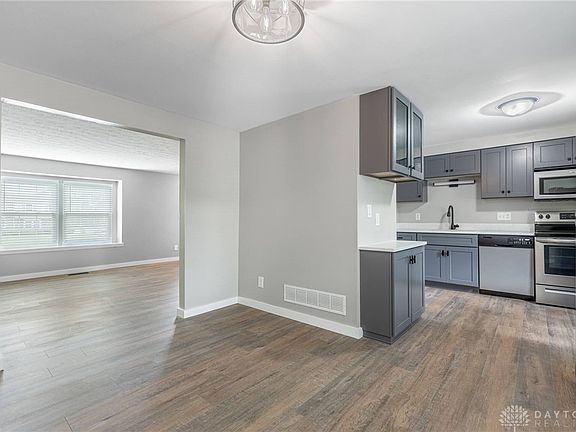 5th image of 118 Marco Ln