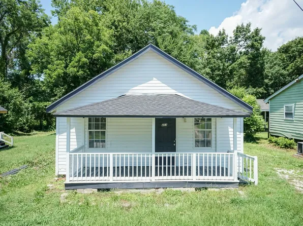 423 E Rockspring St, Henderson, NC 27536