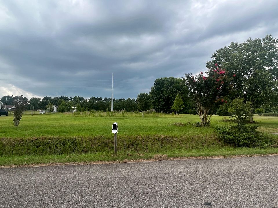 2nd image of 265 Day Rd