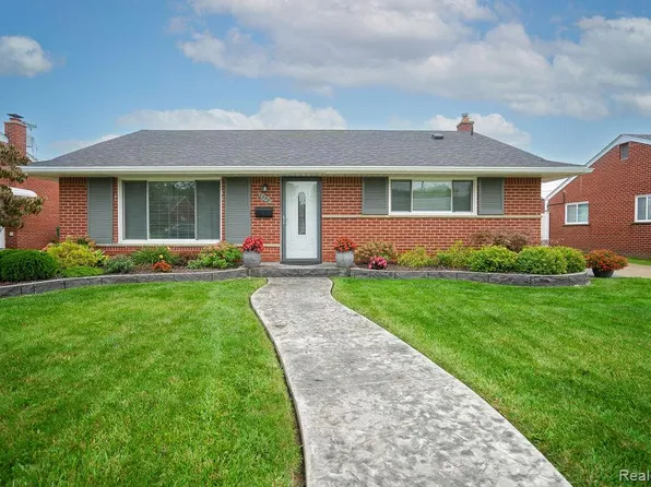 6542 Sunset St, Garden City, MI 48135