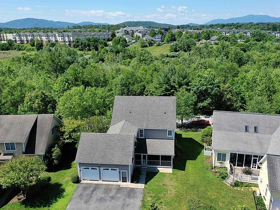 3rd image of 5223 Brook View Rd