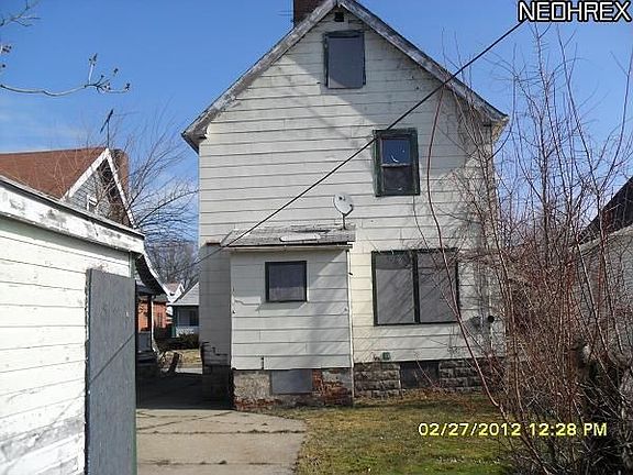 2nd image of 1522 E 173rd St