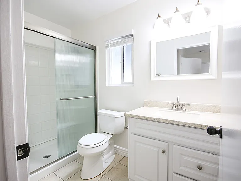 121 Lisa Ln — Photo 15