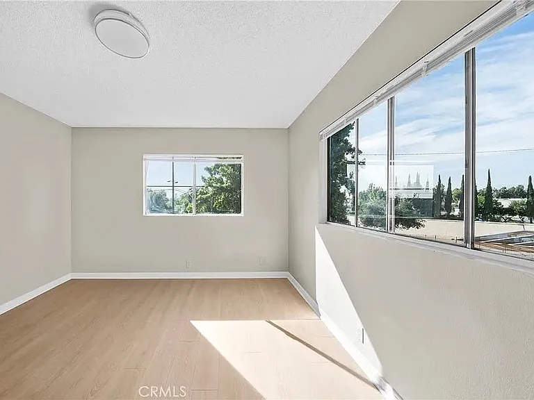 3144 Lashbrook Ave — Photo 10