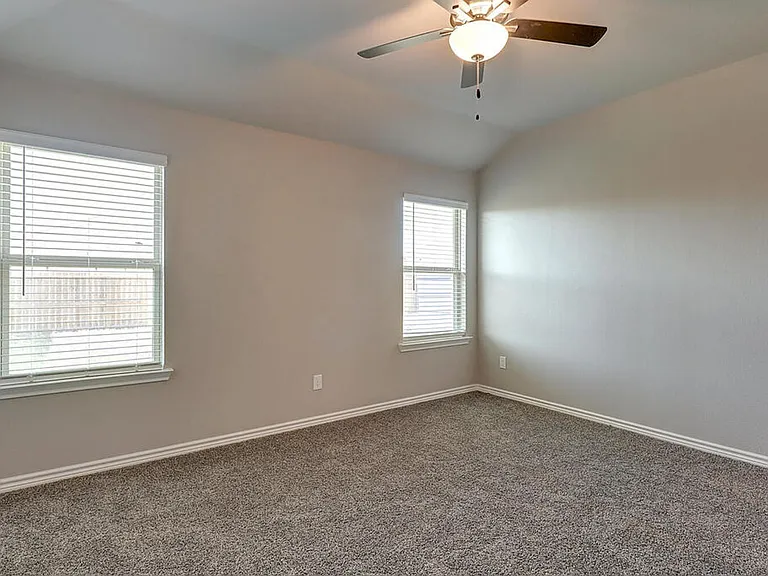 1278 Carnaby — Photo 45