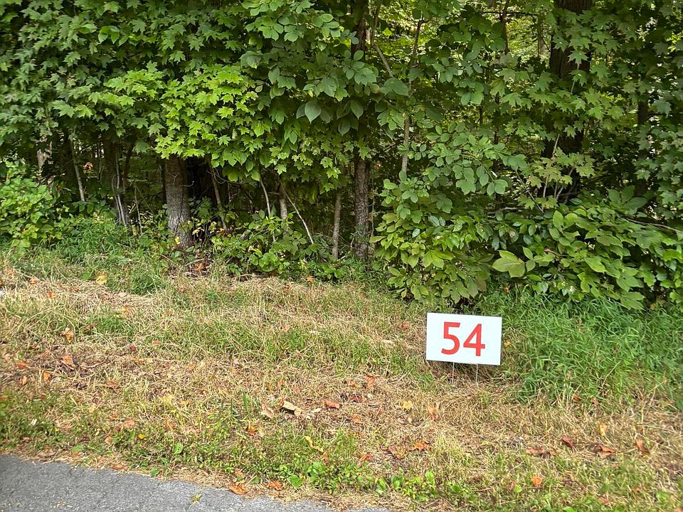 2nd image of 54 Golf Course Rd