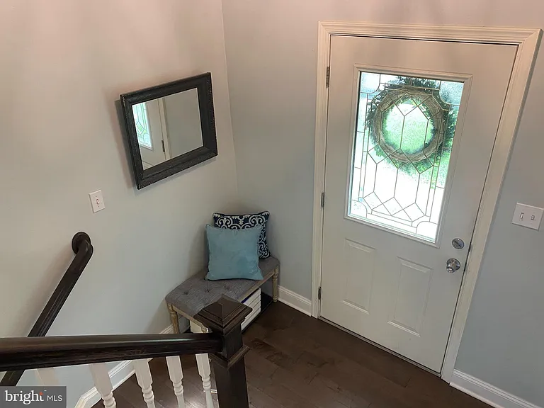 7705 Carrleigh Pkwy — Photo 24