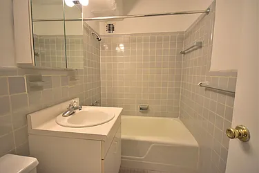 Rented by Yoram Adin, LREB