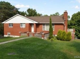 16 Middle Branch Rd, Mahopac, NY 10541