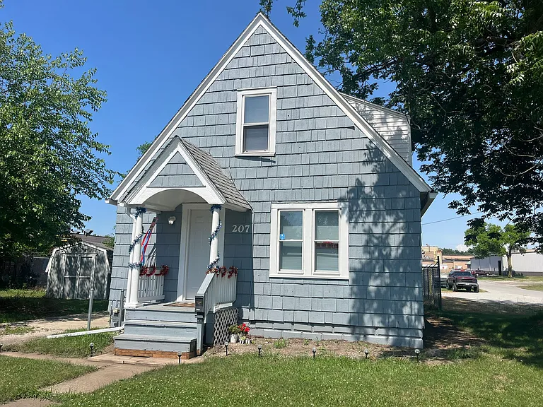 Charming A-Frame house combines historic charm with modern amenities.