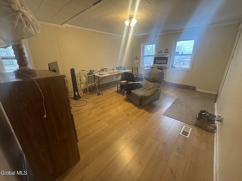 2nd image of 26 Erie Street