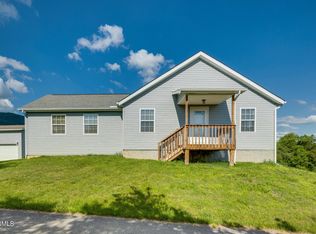 617 Wilson Gap Rd, Speedwell, TN 37870
