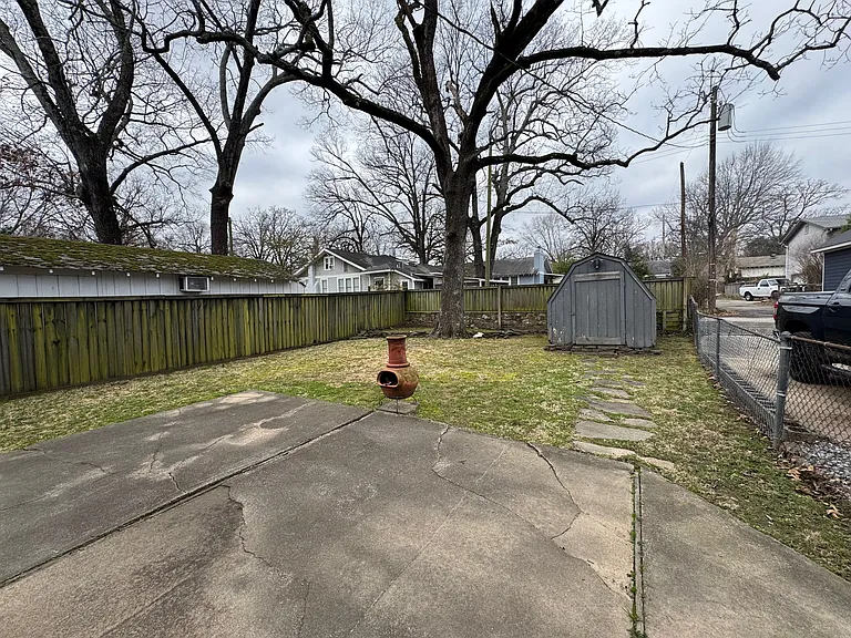 4909 Kavanaugh Blvd — Photo 10