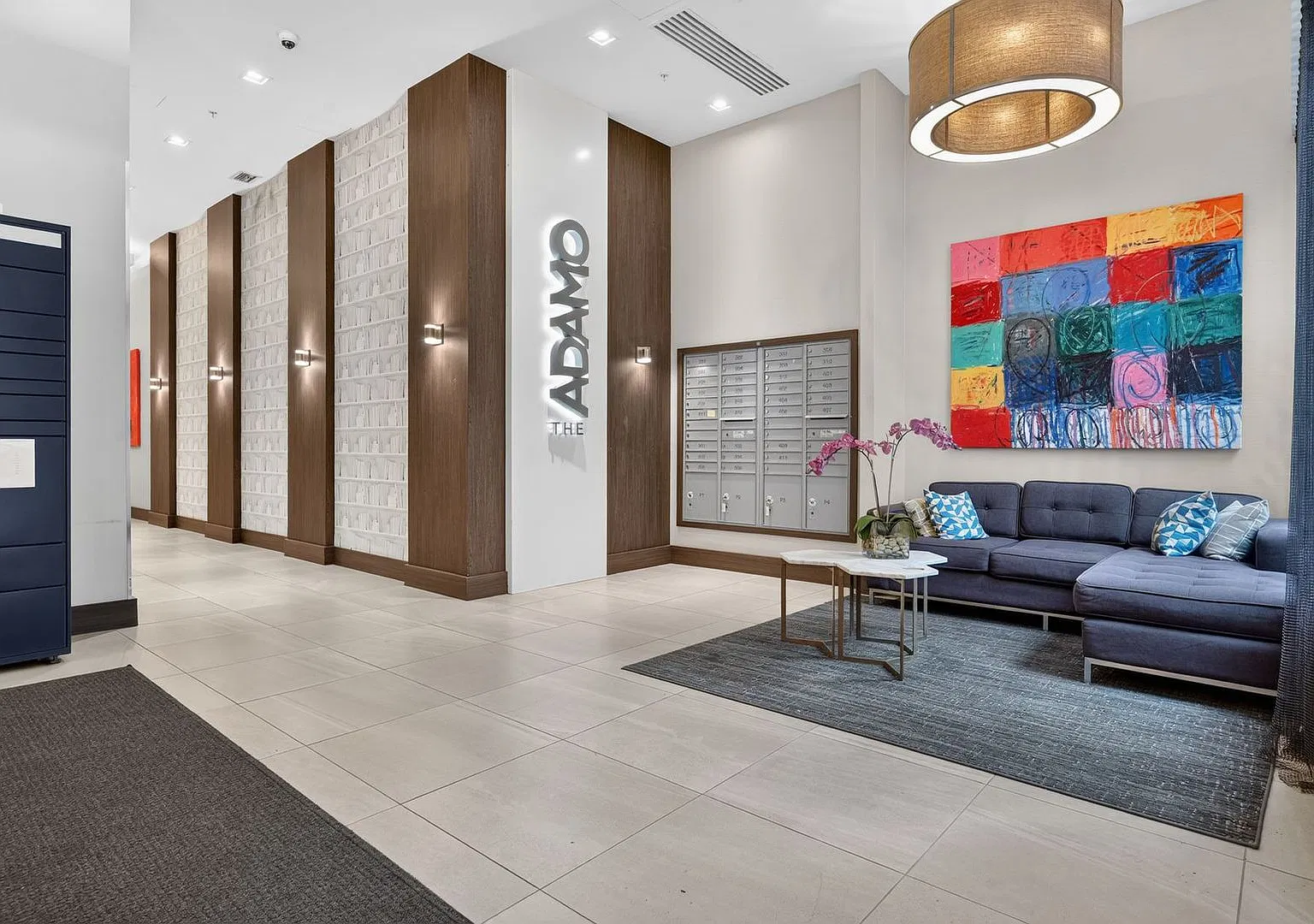 Charming 1 Bed in Adams Morgan | Cool Rooftop, Garage Parking Available! — Photo 3