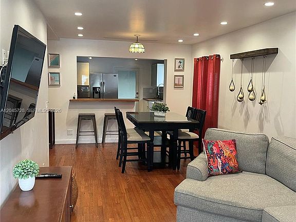 2nd image of 2112 SW 60th Ct