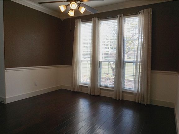 4th image of 510 N Hardeman Cir