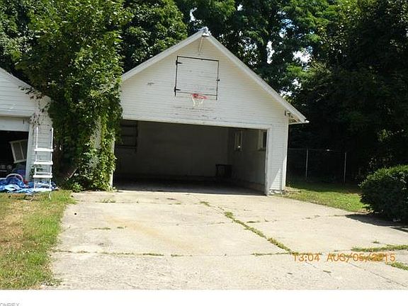 4th image of 5614 Dunbar Ave