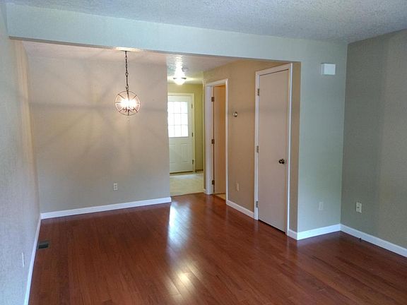 5th image of 5520 Creekstone Dr