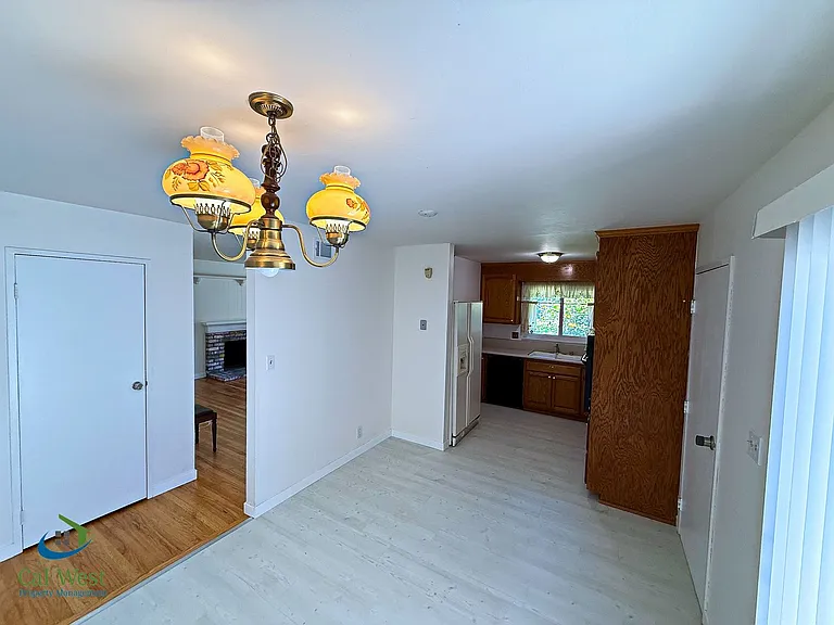 3174 Colfax Ct — Photo 11