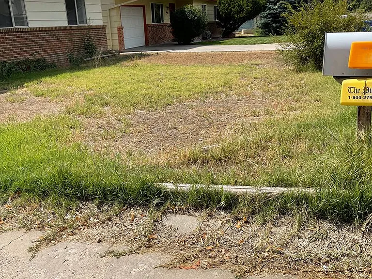 1850 Central Ave — Photo 2