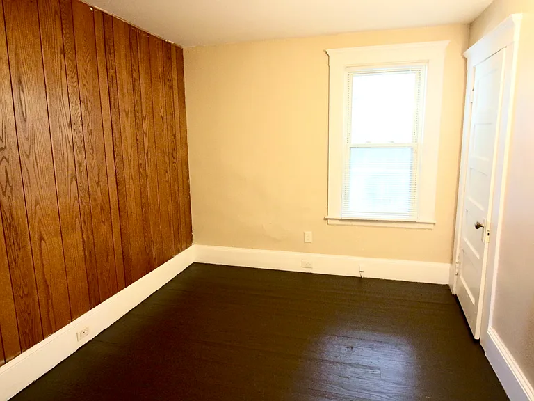 21 Hazel St #1 — Photo 9