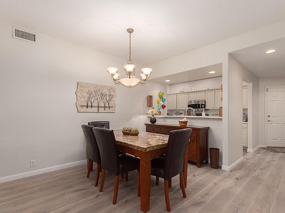 5th image of 17131 E GRANDE Boulevard #113