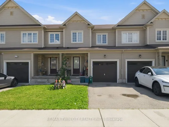 32 Cole Cres, Brantford, ON N3T 0P4