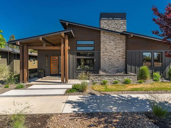 330 E Diamond Peak Ave, Sisters, OR 97759