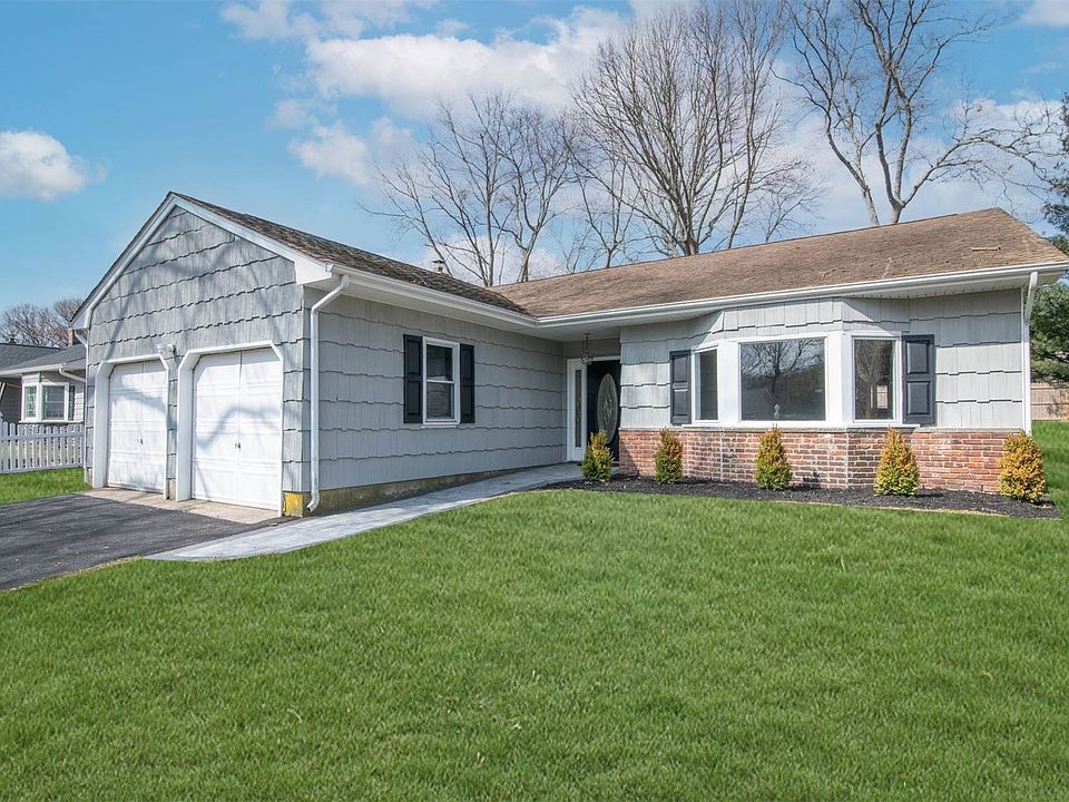 1st image of 5 Marlan Ct
