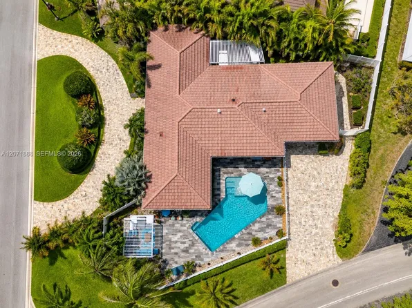 2615 NE 26th St, Fort Lauderdale, FL 33305