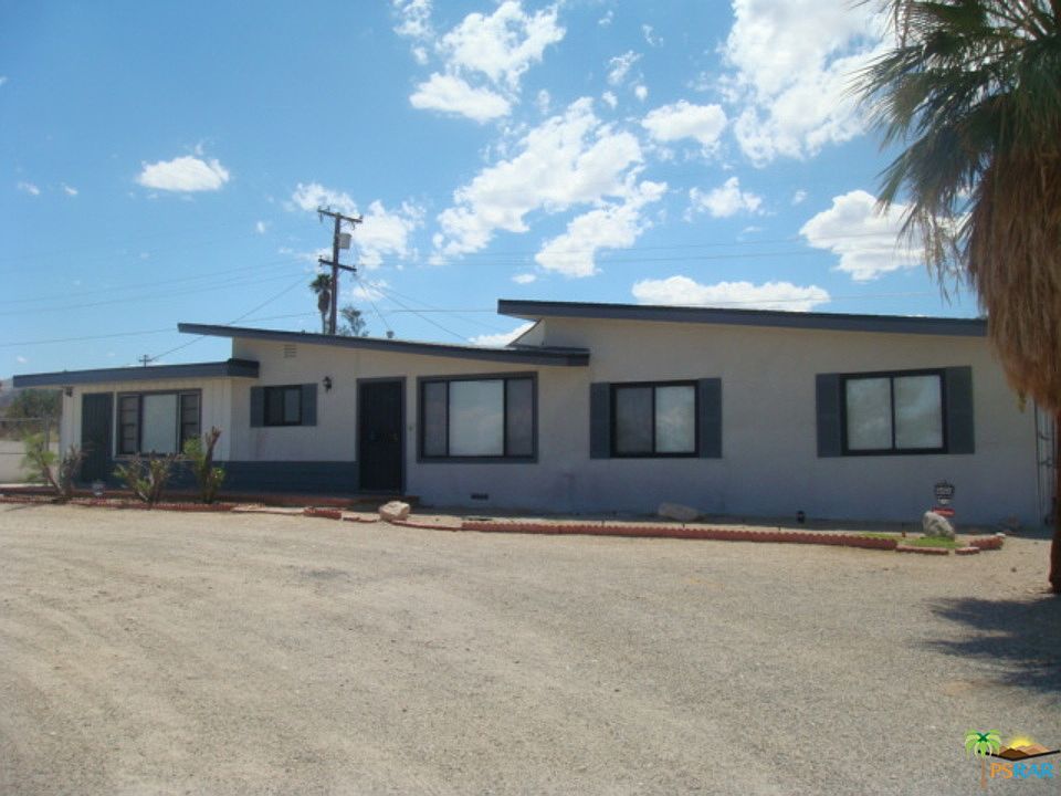 1st image of 74745 Alta Loma Dr