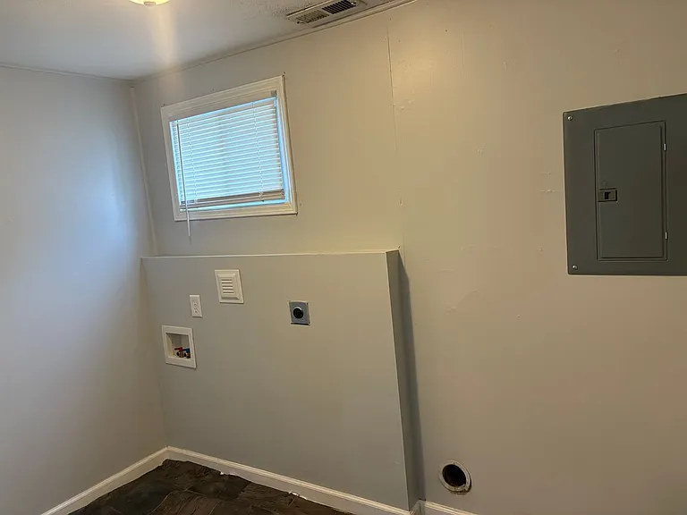4416 S Cherry St — Photo 5