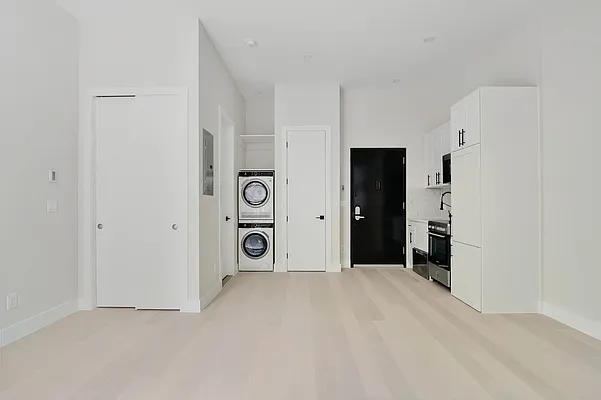 Rented by Home by Choice LLC | media 17