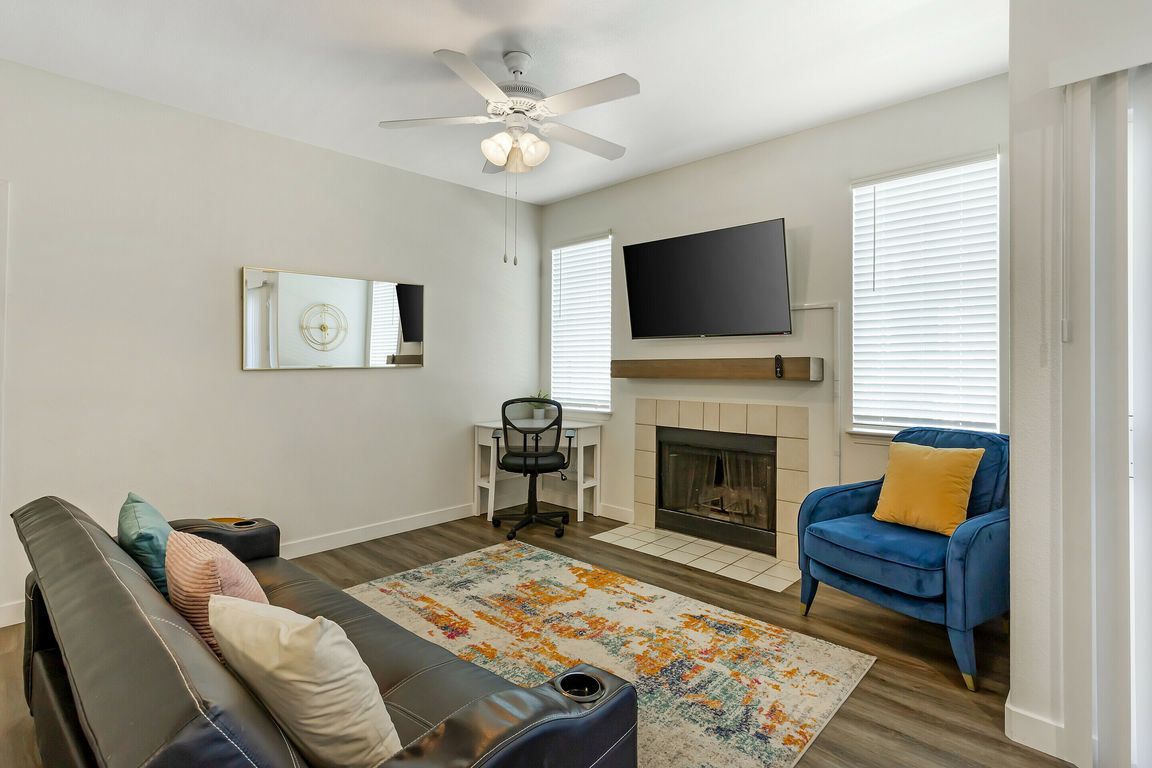 Fireplaces in Select Homes