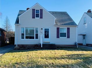 4425 Fruitland Dr, Parma, OH 44134