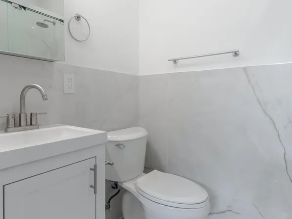 51 West 8th Street image 7 of 7