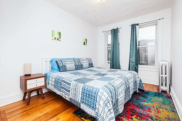 Rented by Nooklyn NYC LLC | media 23