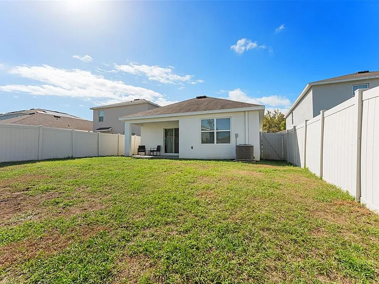 10918 Trailing Vine Dr — Photo 28