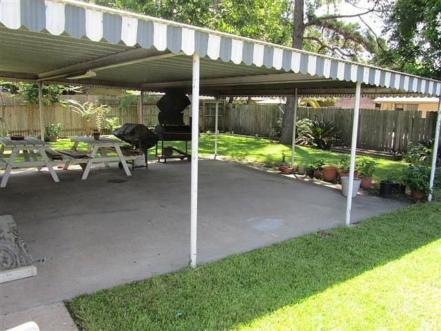 2nd image of 3602 Blue Meadow Ln