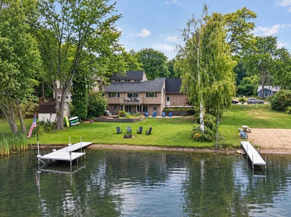 4341 Cornith Dr, Orion, MI 48359
